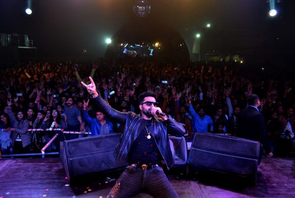 Falak Shabir Live In Concert