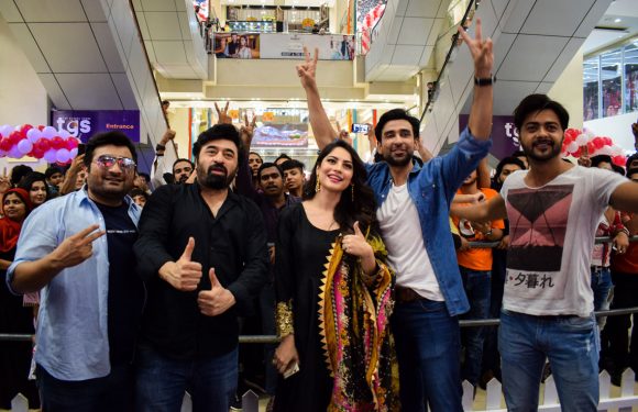 Wrong No. 2 CAST MEET AND GREET AT AMANAH MALL