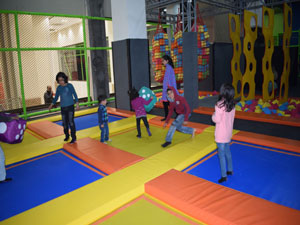 magic-planet-trampoline-park-amanah-mall