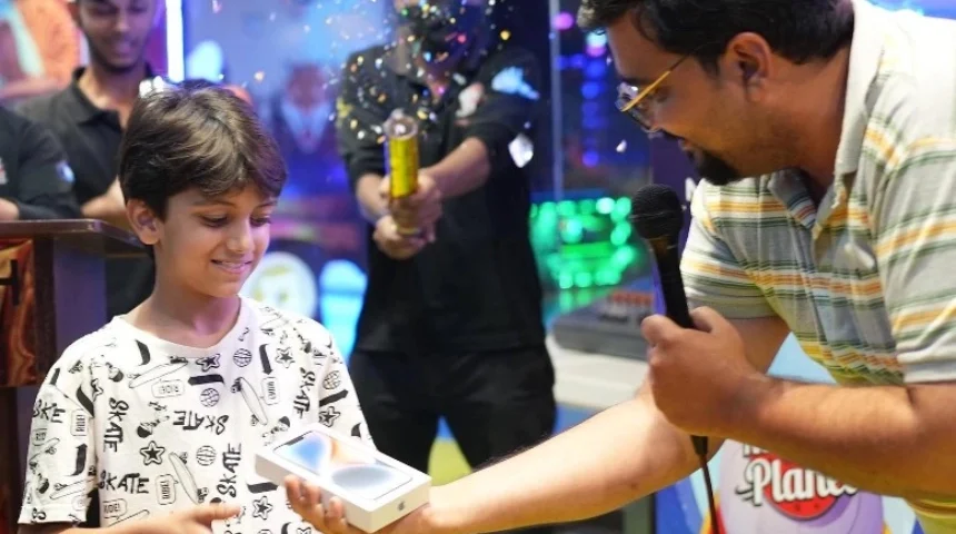 iPhone 14 Lucky Draw at Amanah Mall: Your Chance to Win Big!